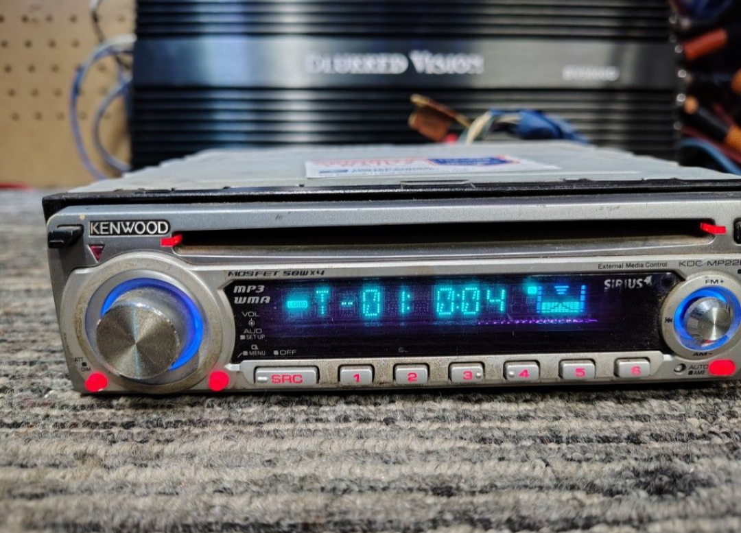 Kenwood KDC-MP228 With Detachable Face