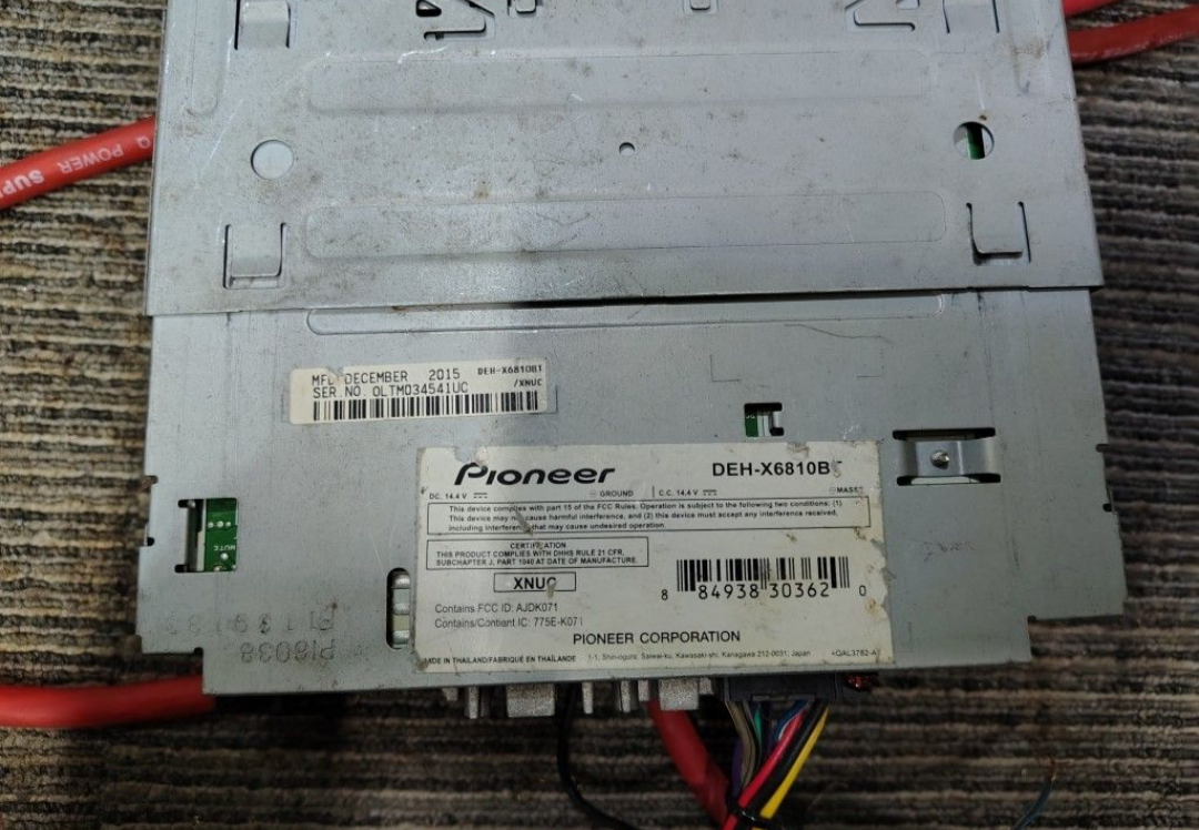 Pioneer DEH-X6810BT Bluetooth USB Auxiliary