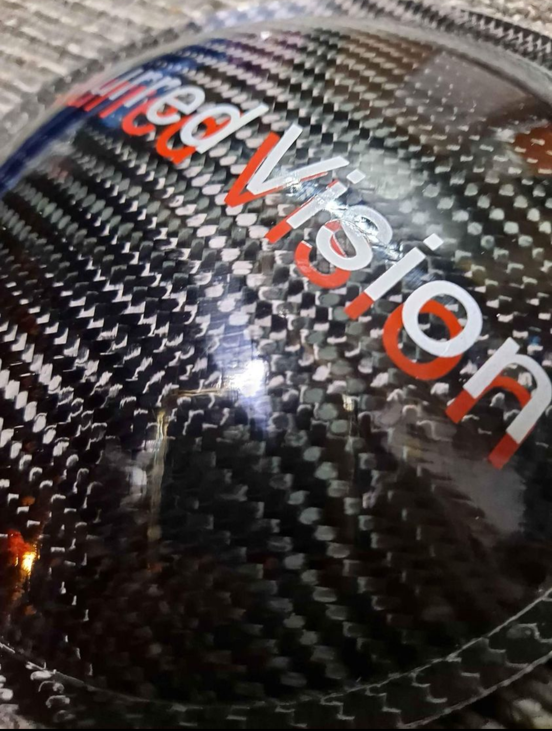 BLURRED VISION AUDIO 6″ (150mm) Carbon Fiber Dust Cap