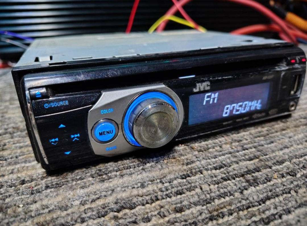 jvc kds-37 CD USB Auxiliary