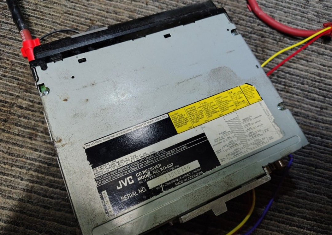 jvc kds-37 CD USB Auxiliary