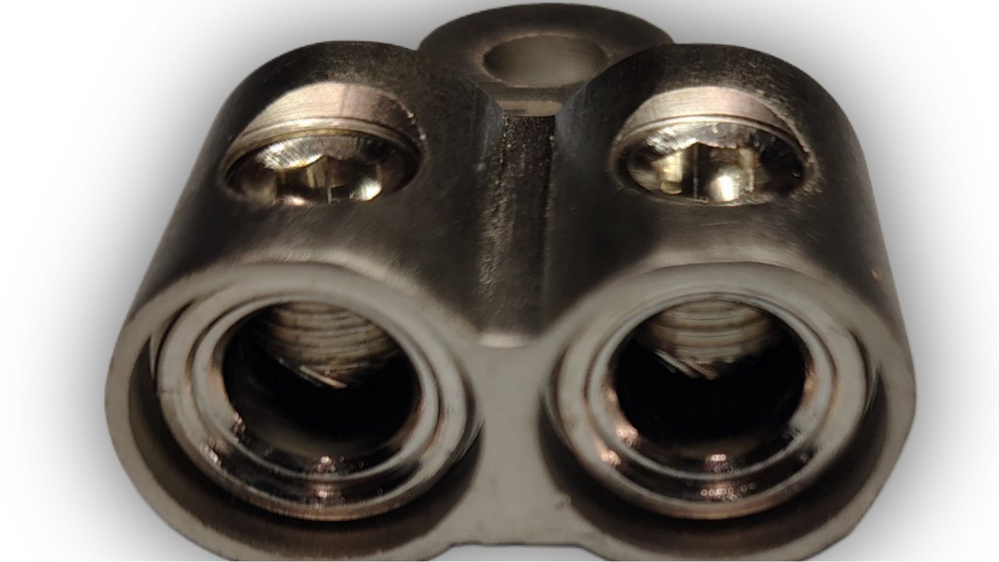 Blurred Vision Audio BV-ALT2X1/0
2-Pack Alternator Distribution Power/Ground Block + 4 Heat Shrinks Included