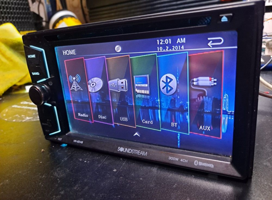 Soundstream VR-624B 6.2" Double DIN DVD Receiver with Bluetooth