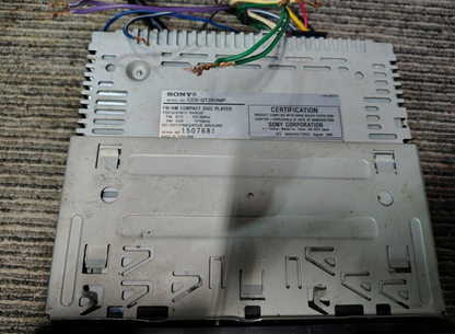 Sony Xplod CDX-GT350MP
CD receiver & Auxiliary