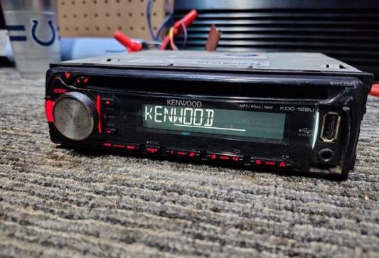 KDC-122U - Kenwood In-Dash CD/MP3 Car Stereo USB & Auxiliary