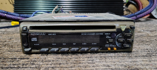Old School Kenwood KDC-3011