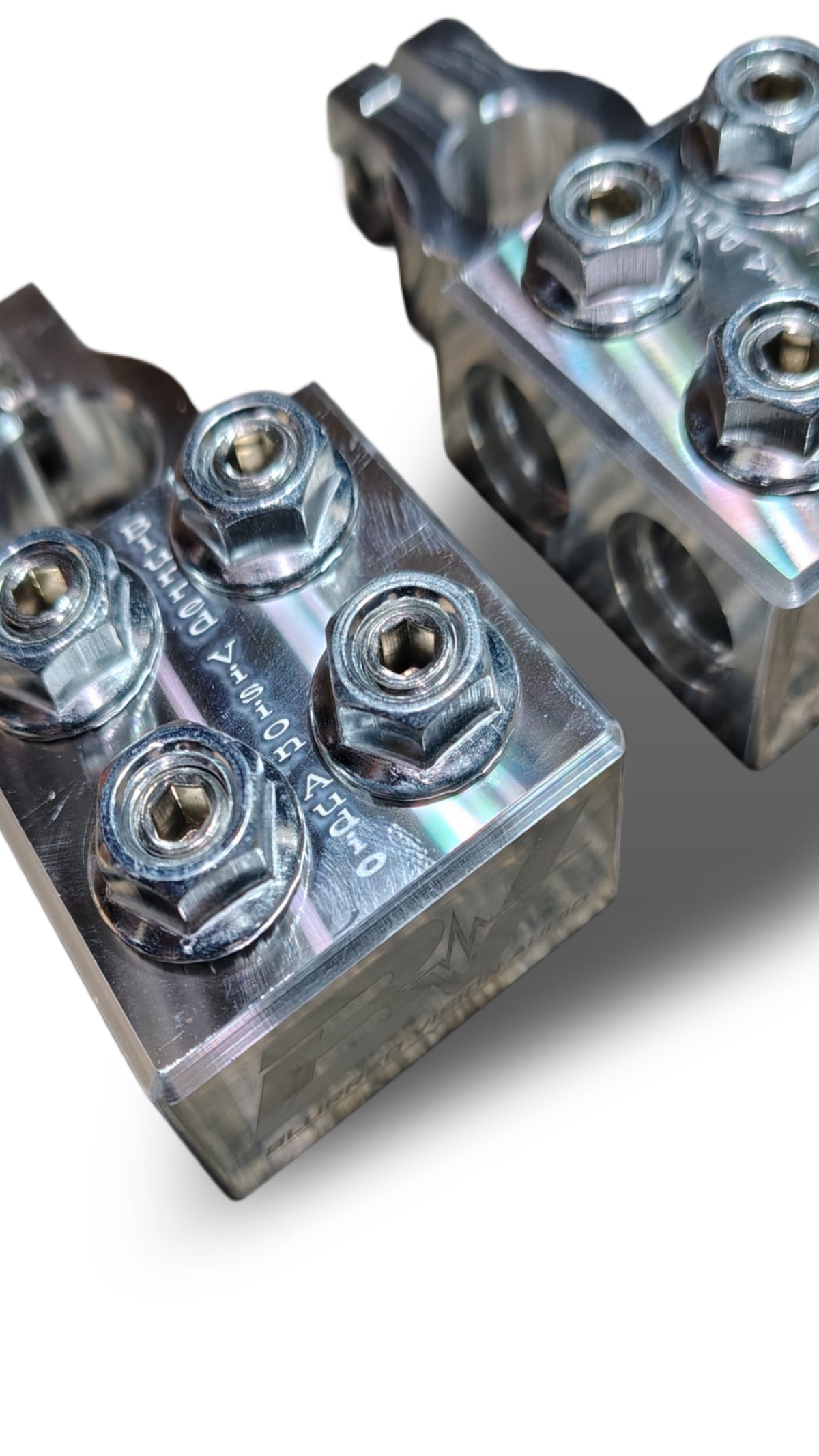 BLURRED VISION AUDIO
BVTP8 – Premium 8-Way Battery Terminal Clamps (2-Pack)