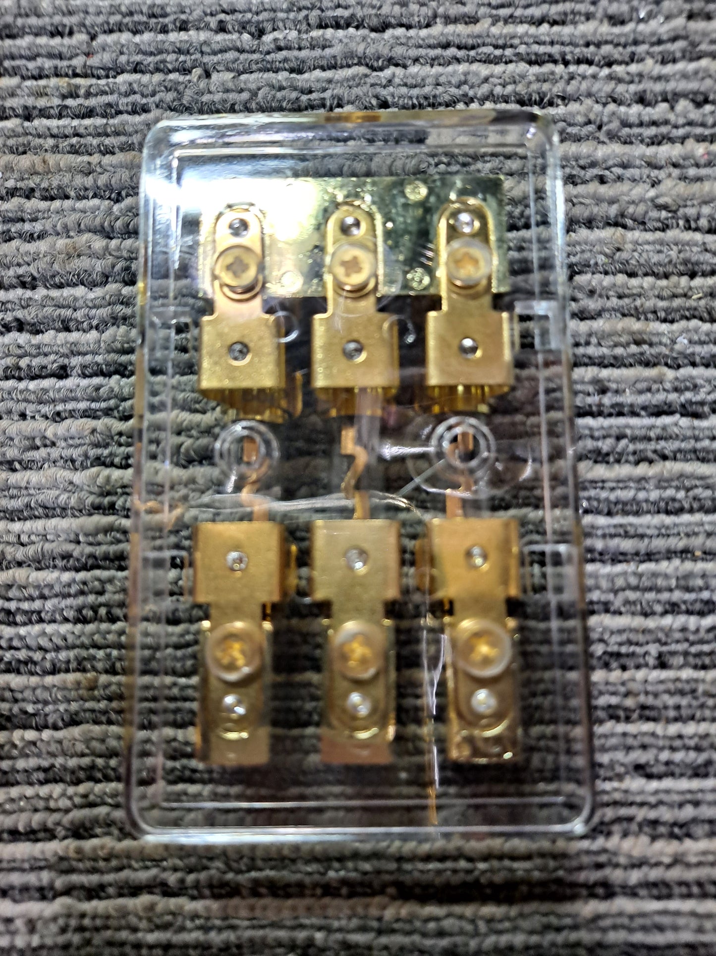 Blurred Vision Audio 3 Position Fuse 4/8 Gauge Distribution Block 3in 3out