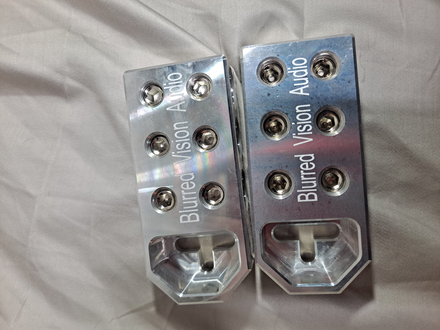 2*Blurred Vision Audio BV6SPOT- High Quality BOLT DOWN SET SCREW TYPE BATTERY TERMINAL