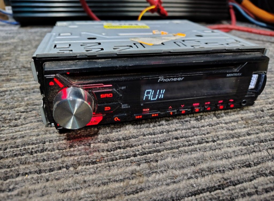 Pioneer DEH-X1910UB
CD receiver Auxiliary Usb