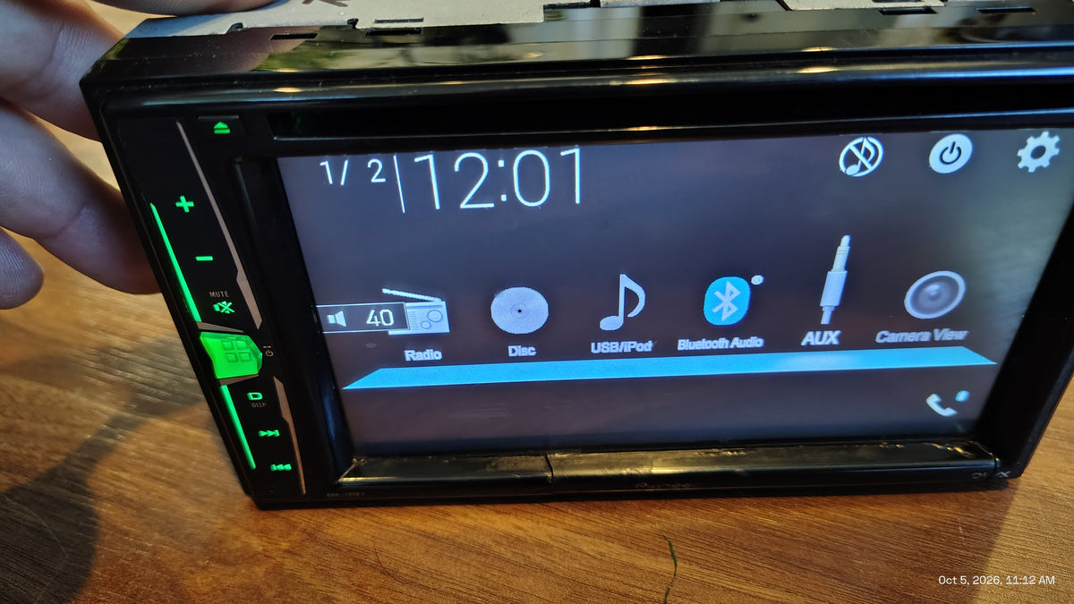 Pioneer AVH-200EX 2 DIN Touchscreen DVD Player Bluetooth USB AUX InDash Tested ✅