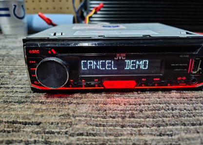 JVC KD-R490
CD receiver USB & Auxiliary