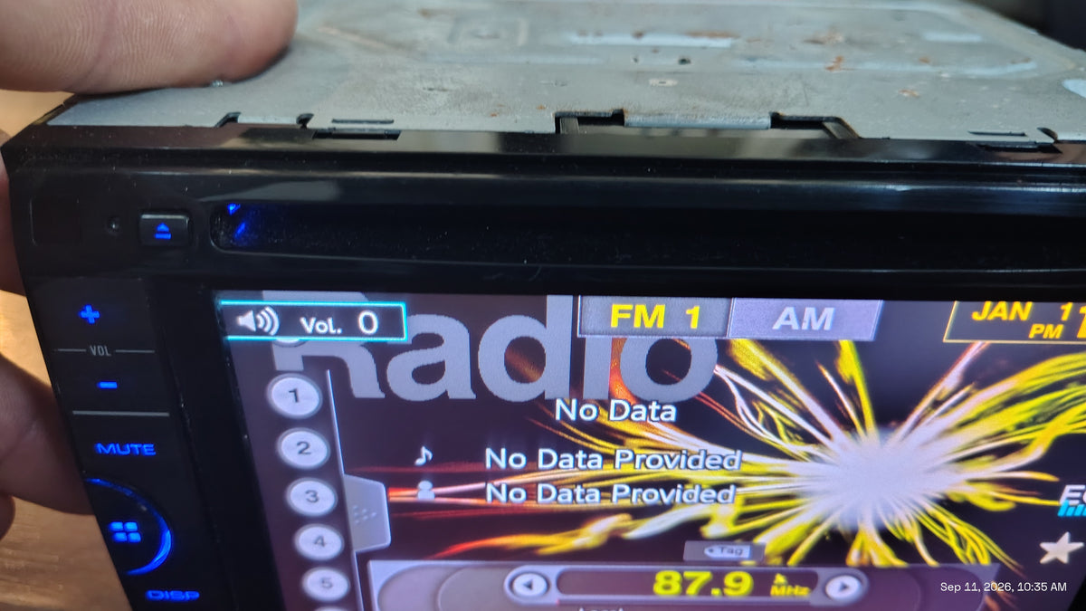 Pioneer AVH-100DVD 2 DIN 6.2in Touchscreen CD/DVD Player USB  AUX Tested ✅