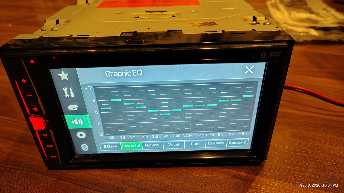 Pioneer AVH-221EX 6.2" Display Multimedia DVD-Receiver Tested ✅