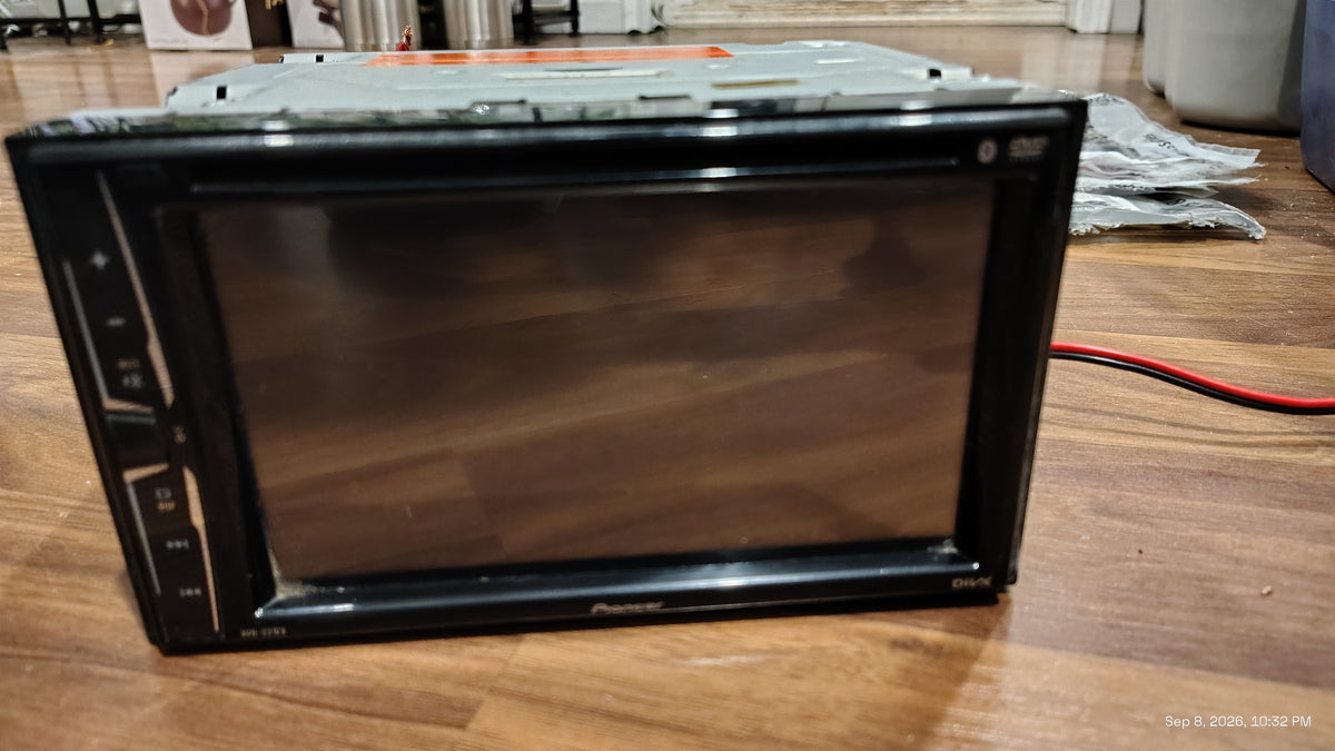 Pioneer AVH-221EX 6.2" Display Multimedia DVD-Receiver Tested ✅