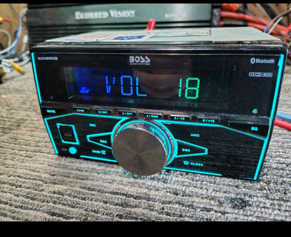 BOSS Audio Double Din 820BRGB Bluetooth USB AUXILIARY Tested ✅